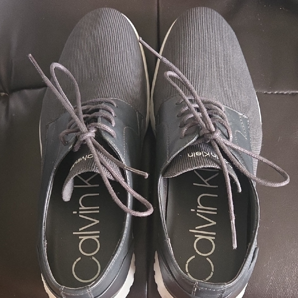 Calvin Klein Men's Black and Gray Sneakers